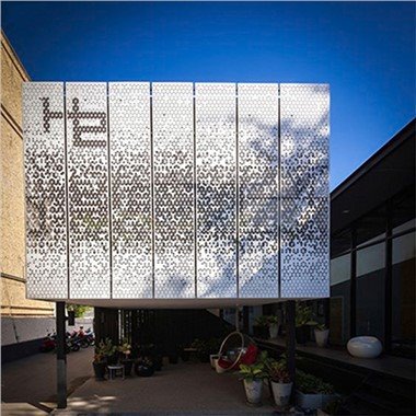 Aluminum Panel Curtain Walls